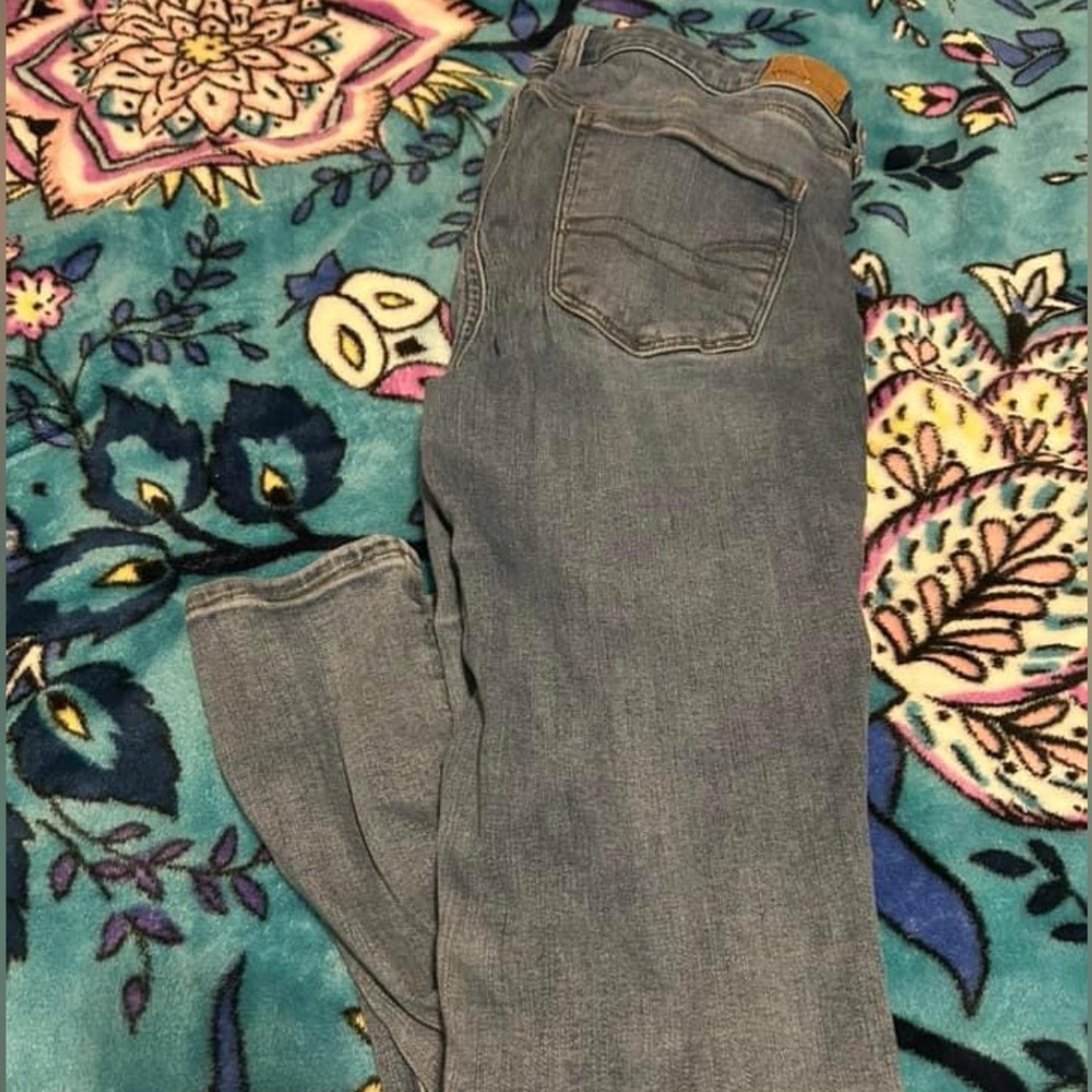 American Eagle next level stretch